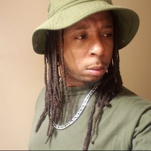 Meet your Posher, Darius